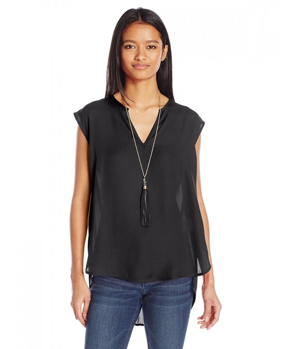 Junior's Shortsleeve High Low Top With Necklace - Black - C312NSRAOO6